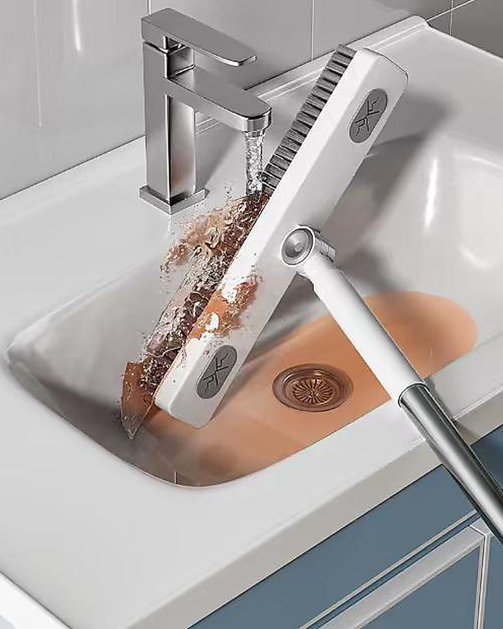 Sweepado™ Stand-Up Crevice Brush & Squeegee — No-Bend Cleaner for Tile Seams, Shower Tracks & Tight Corners